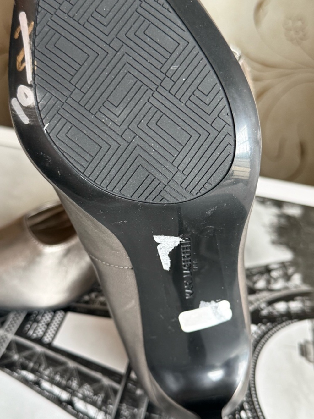 Metallic Silver Pointed-Toe High Heels - Picture 7 of 11